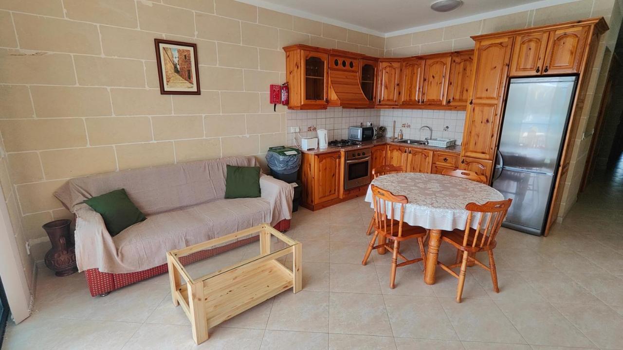 Seaview Apartment Zebbug  Luaran gambar