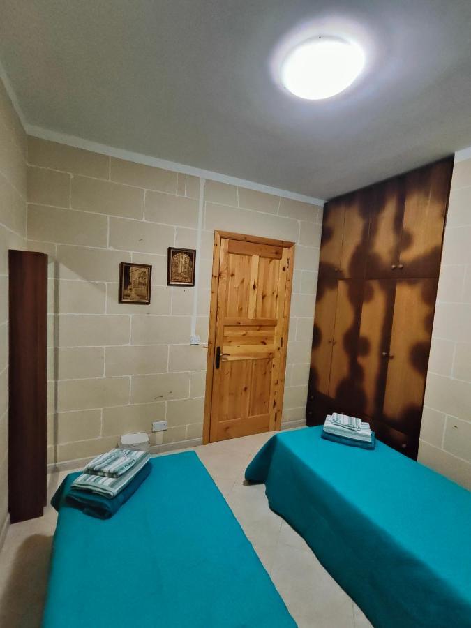 Seaview Apartment Zebbug  Luaran gambar